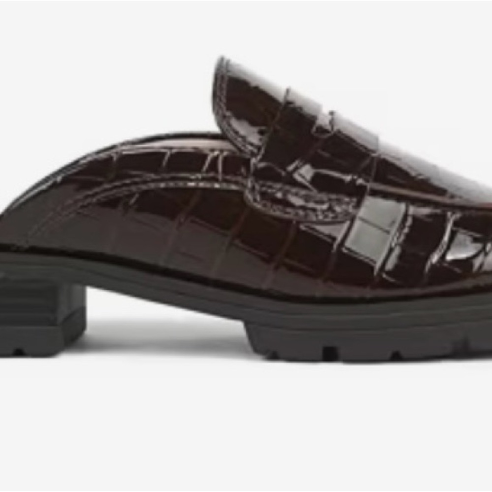 Dark Brown Croc-Embossed Loafers NWOT - Picture 5 of 8